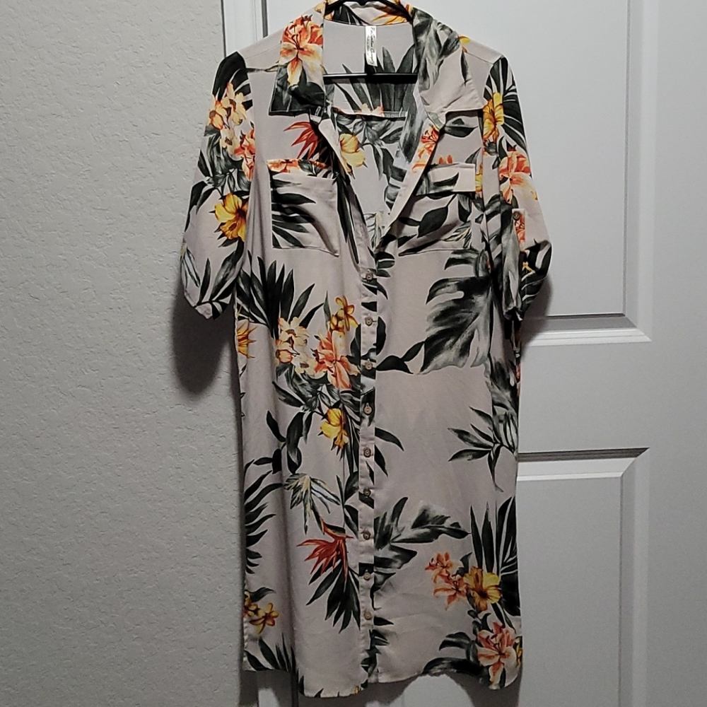 Women's dress